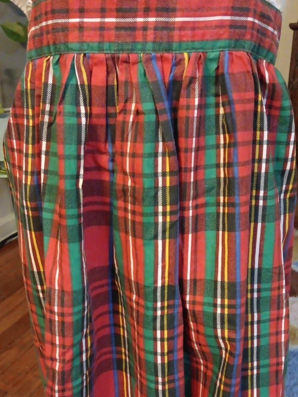 Red & Green Plaid Apron, Holiday Apron